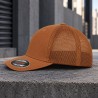 Casquette Flexfit 6511 camel, côté gauche