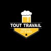 T-shirt imprimé Tout travail mérite sa bière